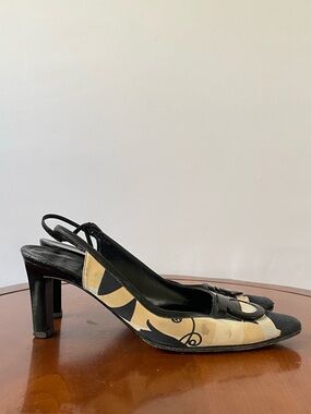 Salvatore Ferragamo Black Beige Check Slingback Heels | US 8.5